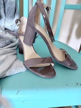 Nine West Glossy Taupe Block Heel Sandals